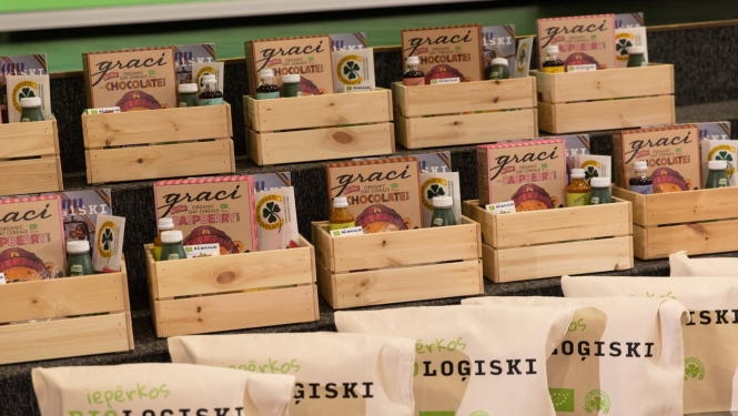Bioloģiski sertificēta pārtika. 