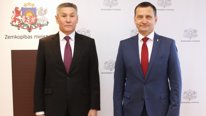 Minister of Agriculture Armands Krauze met with the Deputy Minister of Agriculture of Kazakhstan Amangali Berdalin