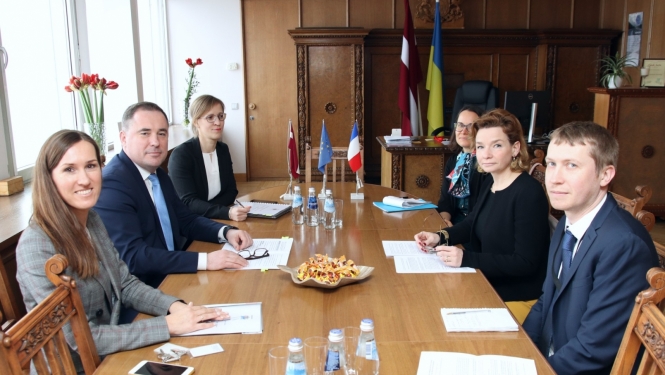 Zemkopības ministrs tiekas ar Francijas vēstnieci Latvijā