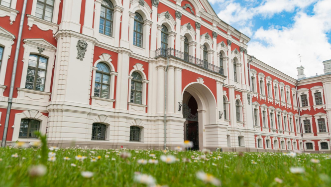 Latvijas Biozinātņu un tehnoloģiju universitāte