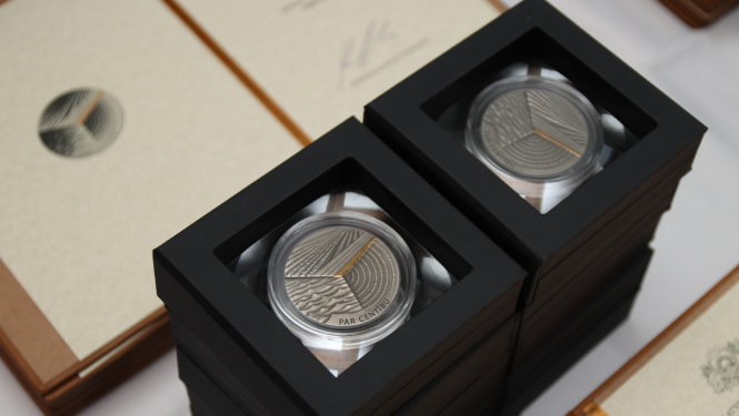 Medaļa Par centību