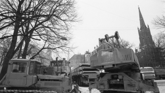 Barikāžu laikā Vecrīgā. 1991. gada janvāris. Fotogrāfs T. Volmers. Privāts arhīvs	