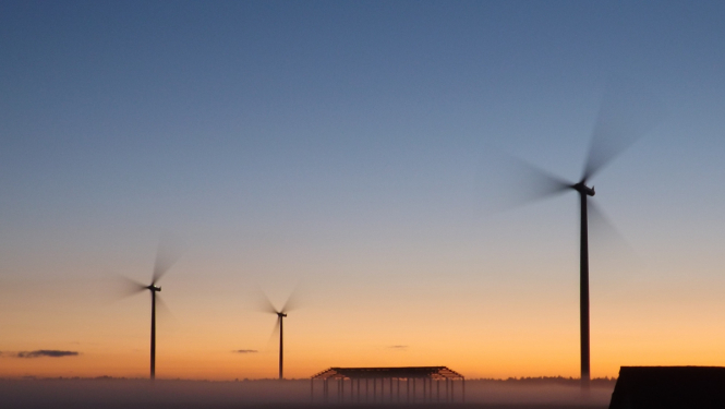 Vēja turbīnas krēslā