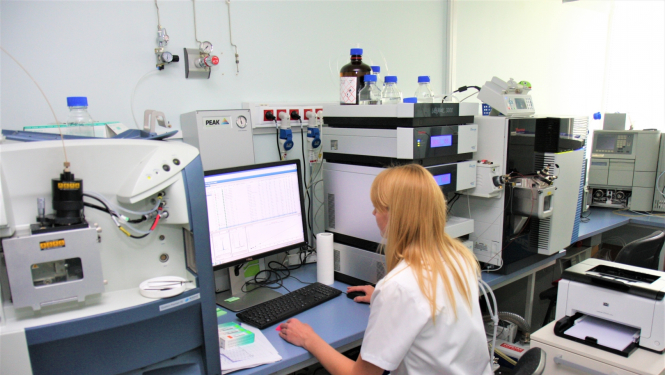 zinātniskā laboratroija zinātniskās pētniecības iekārtas