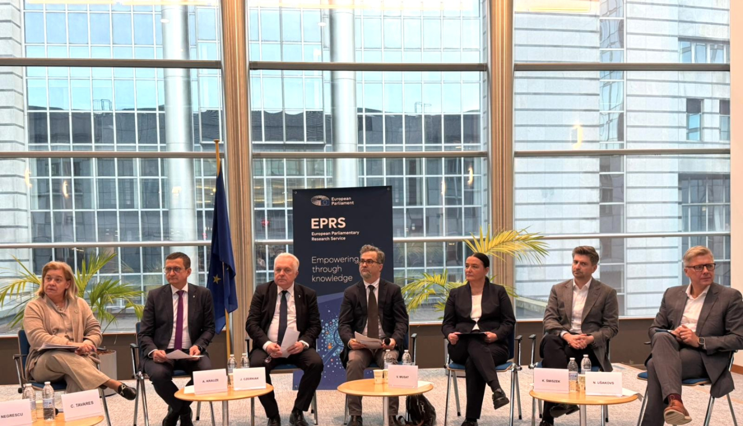 Zemkopības ministrs A.Krauze diskusijā ar Eiropas Parlamenta deputātiem