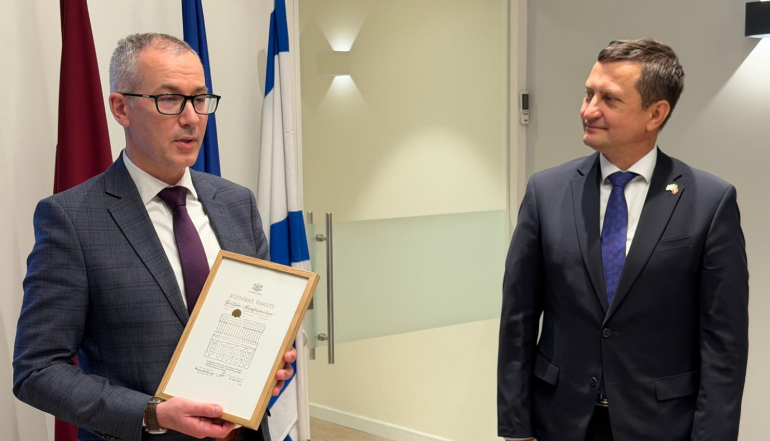 Latvijas vēstnieks Izraēlā un zemkopības ministrs Armands Krauze