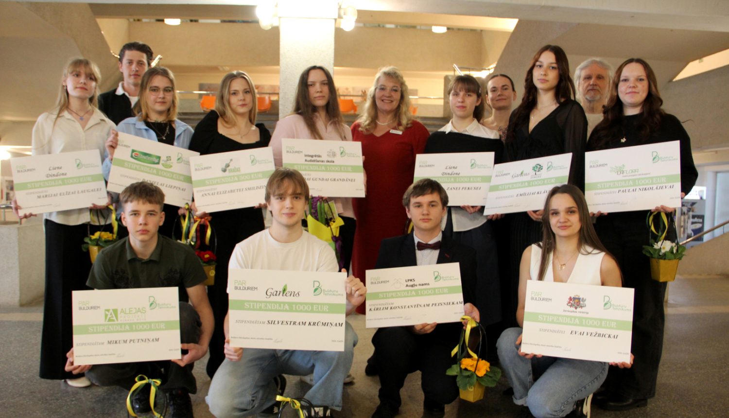 Bulduru tehnikuma studenti