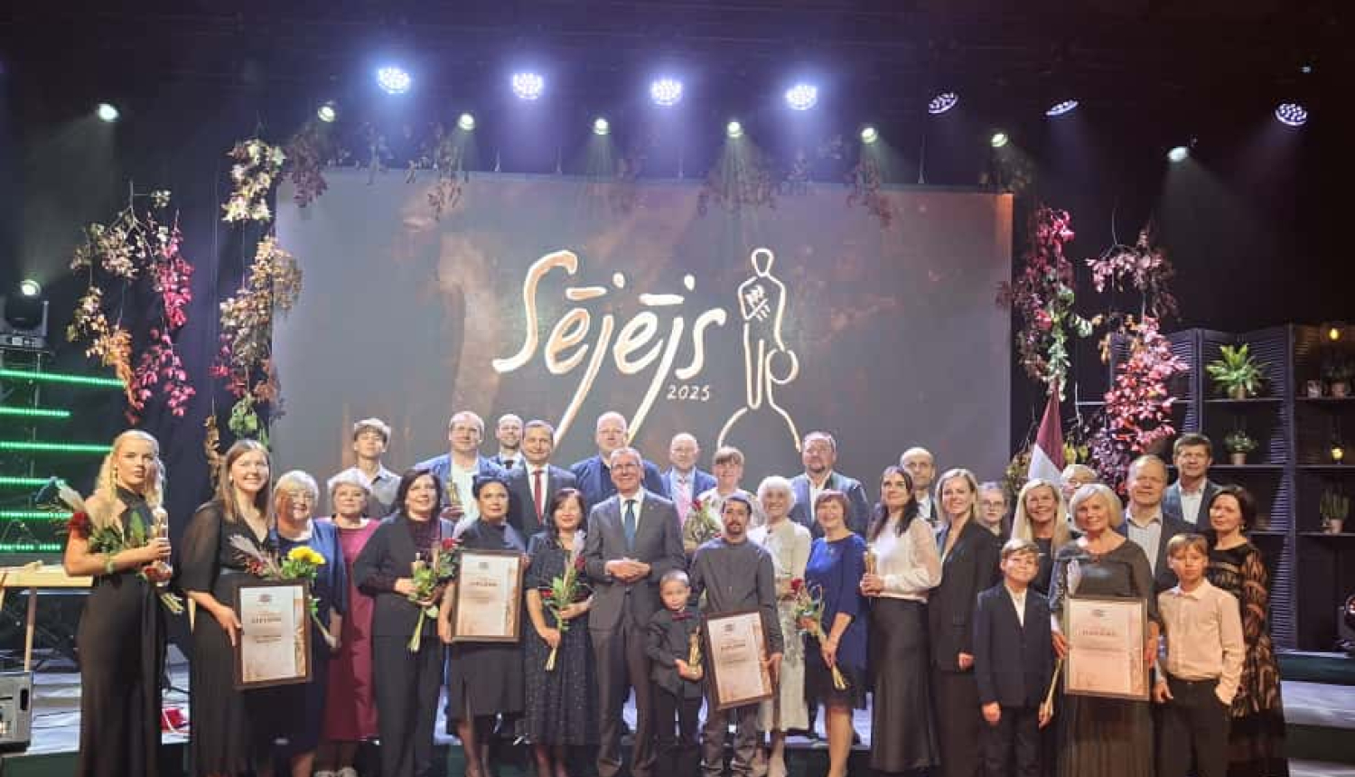 Konkursa Sējējs 25 laureātu kopbilde