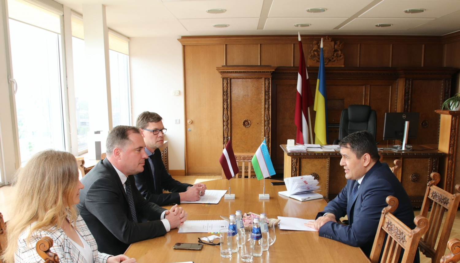 Uzbekistānas vēstnieka vizīte