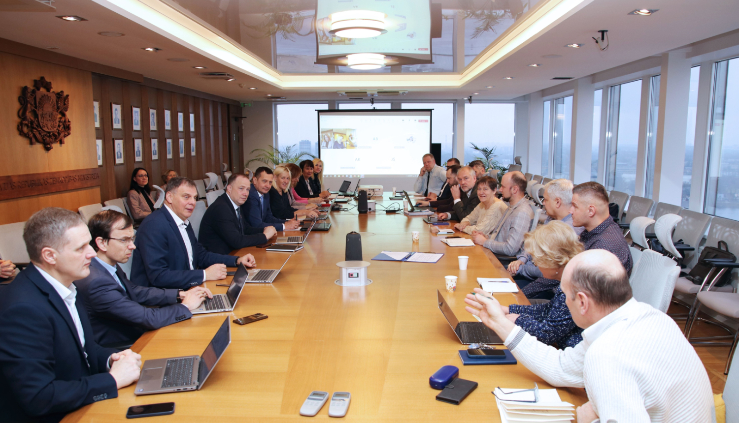 Zemkopības ministrs Aramnds Krauze Lauksaimniecības konsultatīvās padomes sēdē