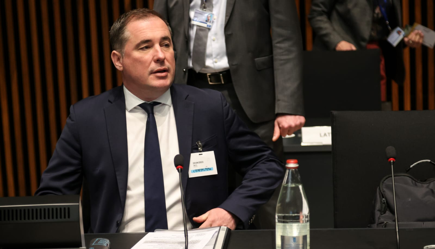 zemkopības ministrs didzis šmits ES Lauksaimniecības un zivsaimniecības ministru padomē Luksemburgā 25.04.2023.